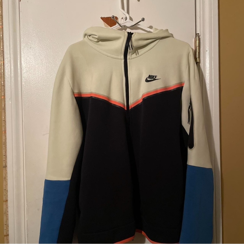 Nike Multicolor Zip-Up Hoodie